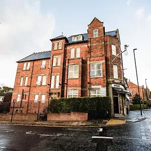West & Bar Newcastle upon Tyne